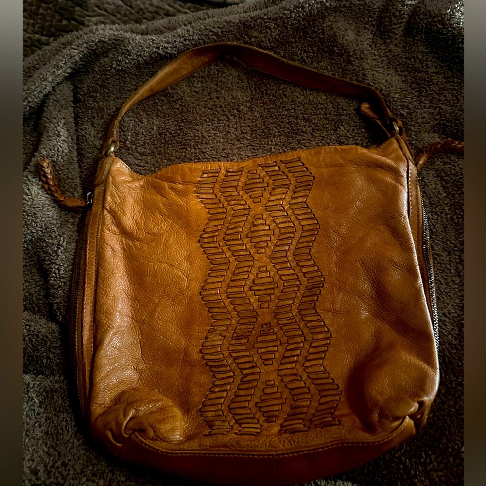 Tan leather shoulder bag - Picture 2 of 12